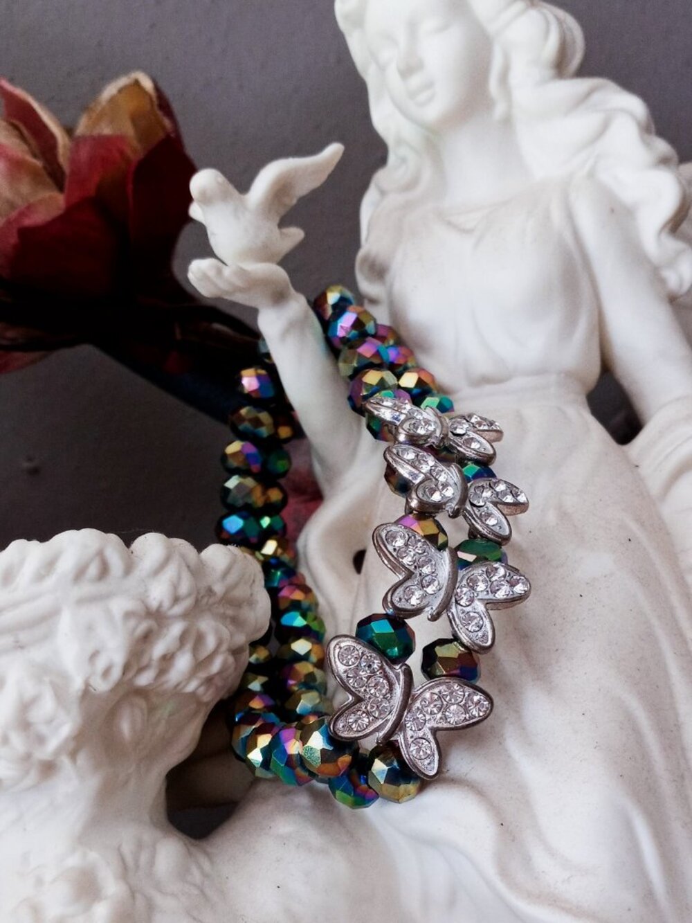 🦋Aurora Borealis Coated Crystal Beads & Pavé Rhinestone Butterfly Bracelet🦋